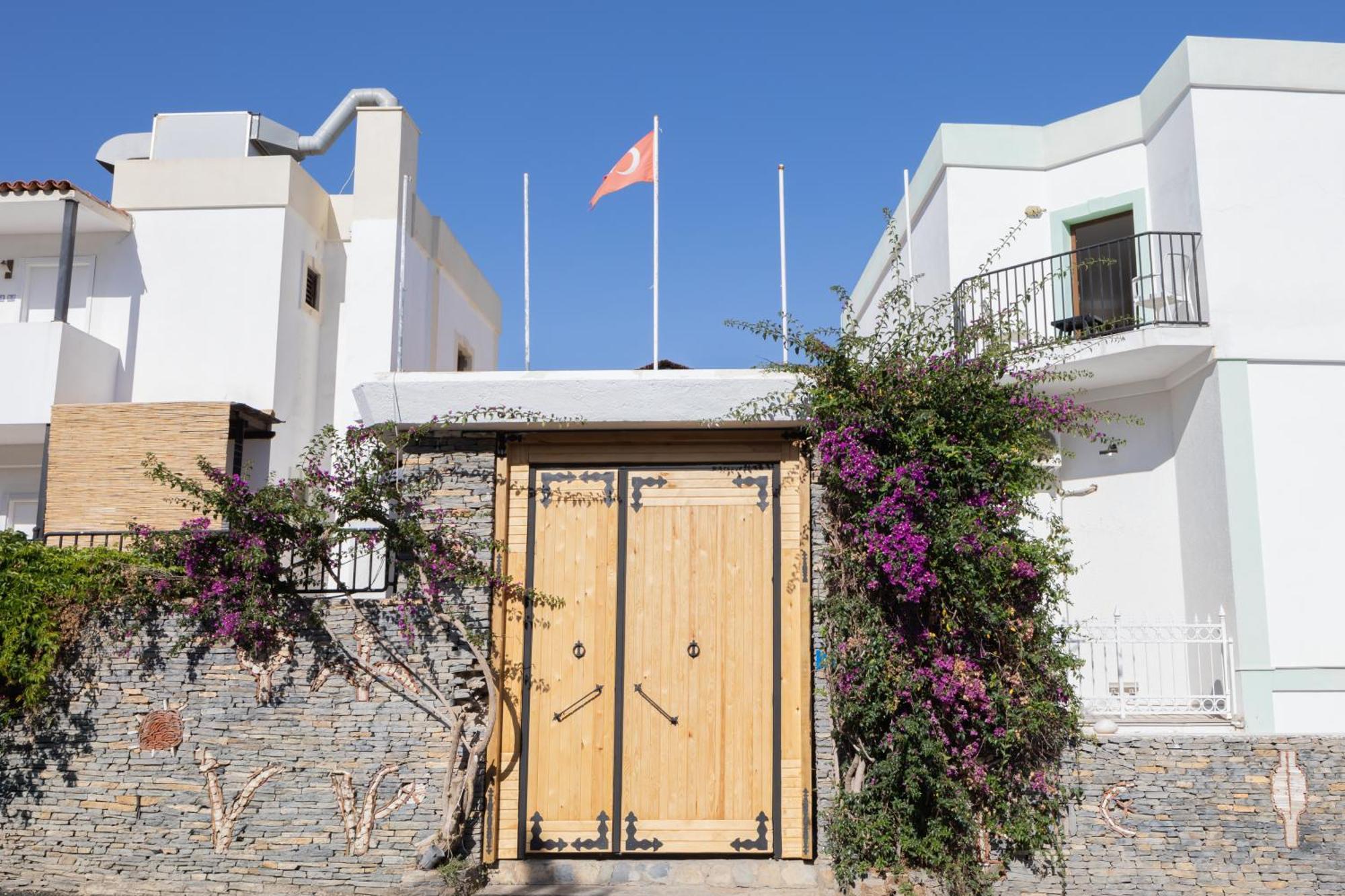 Salinas Beach Hotel Bodrum-Boutique Concept Gümbet Eksteriør bilde