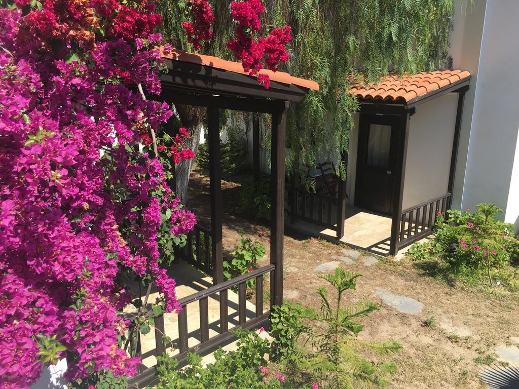 Salinas Beach Hotel Bodrum-Boutique Concept Gümbet Eksteriør bilde